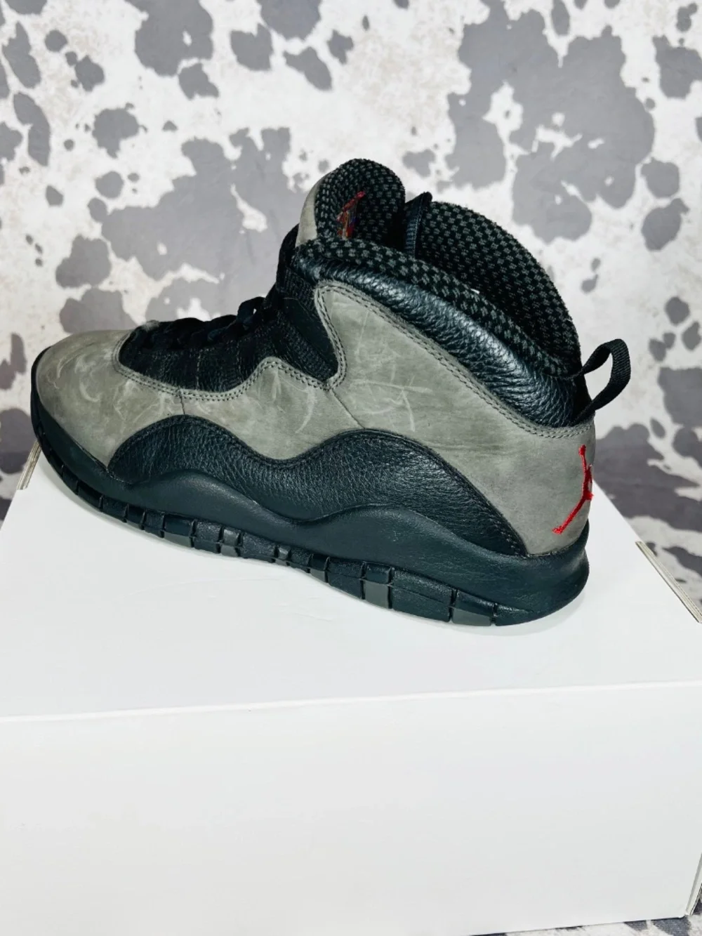 Jordan 10 Retro Shadow mens size 11.5